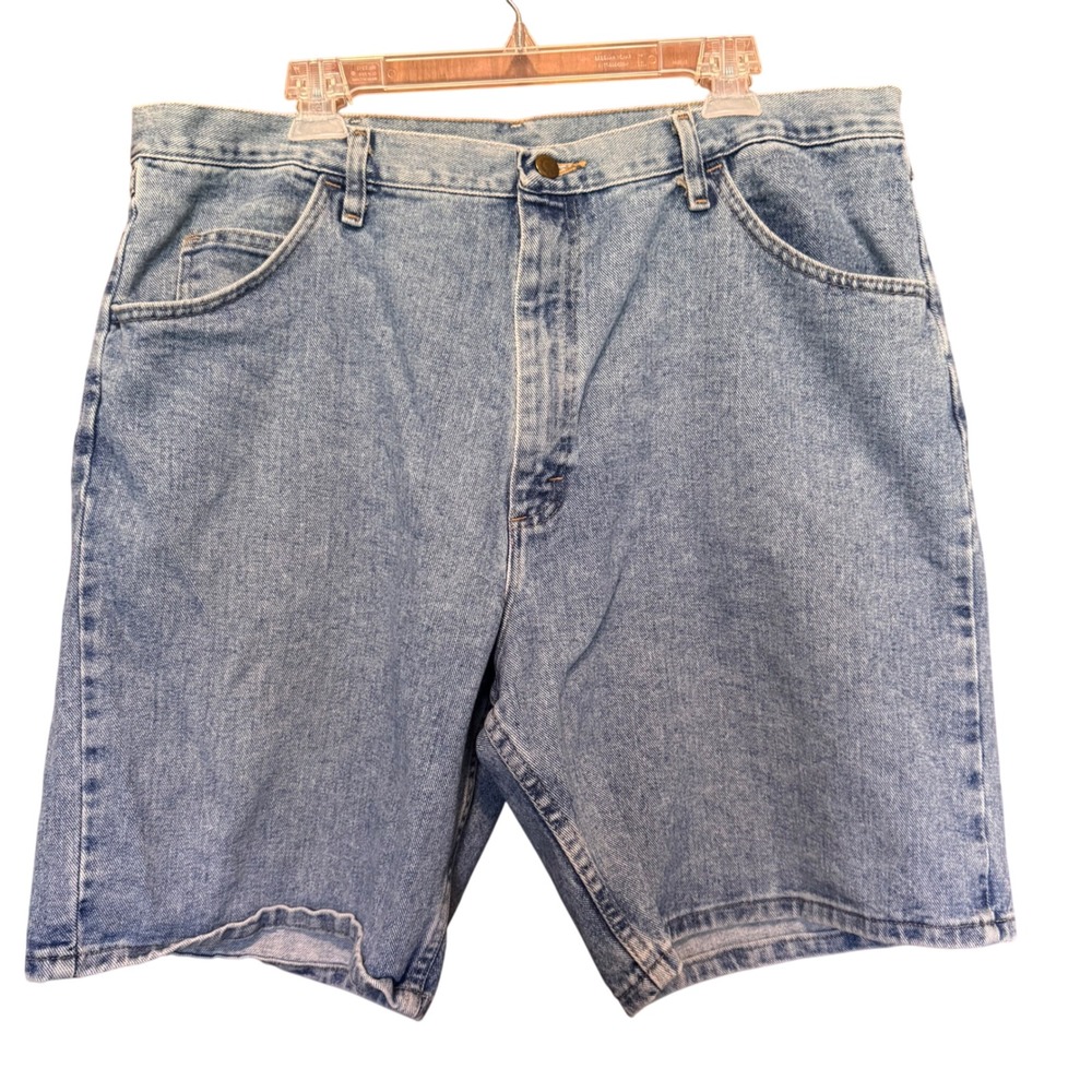 Wrangler Mens Relaxed Fit Denim Jean Shorts‎ Size 40 Light Wash Blue Jorts Baggy